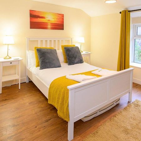 Llareggub Amazing House In Afan Forest With Breath-Taking Views By Staystaycations Port Talbot Eksteriør billede