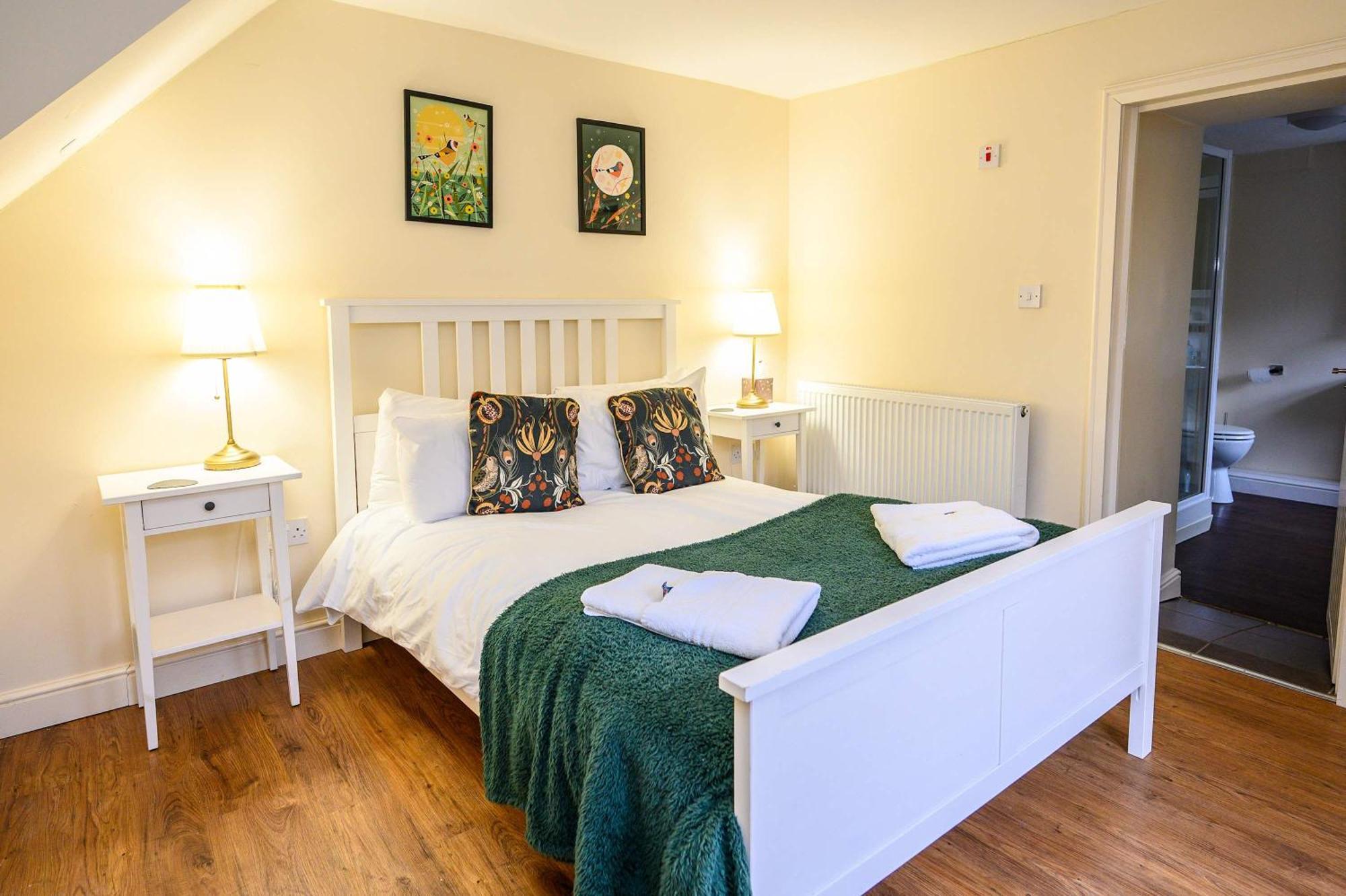 Llareggub Amazing House In Afan Forest With Breath-Taking Views By Staystaycations Port Talbot Eksteriør billede